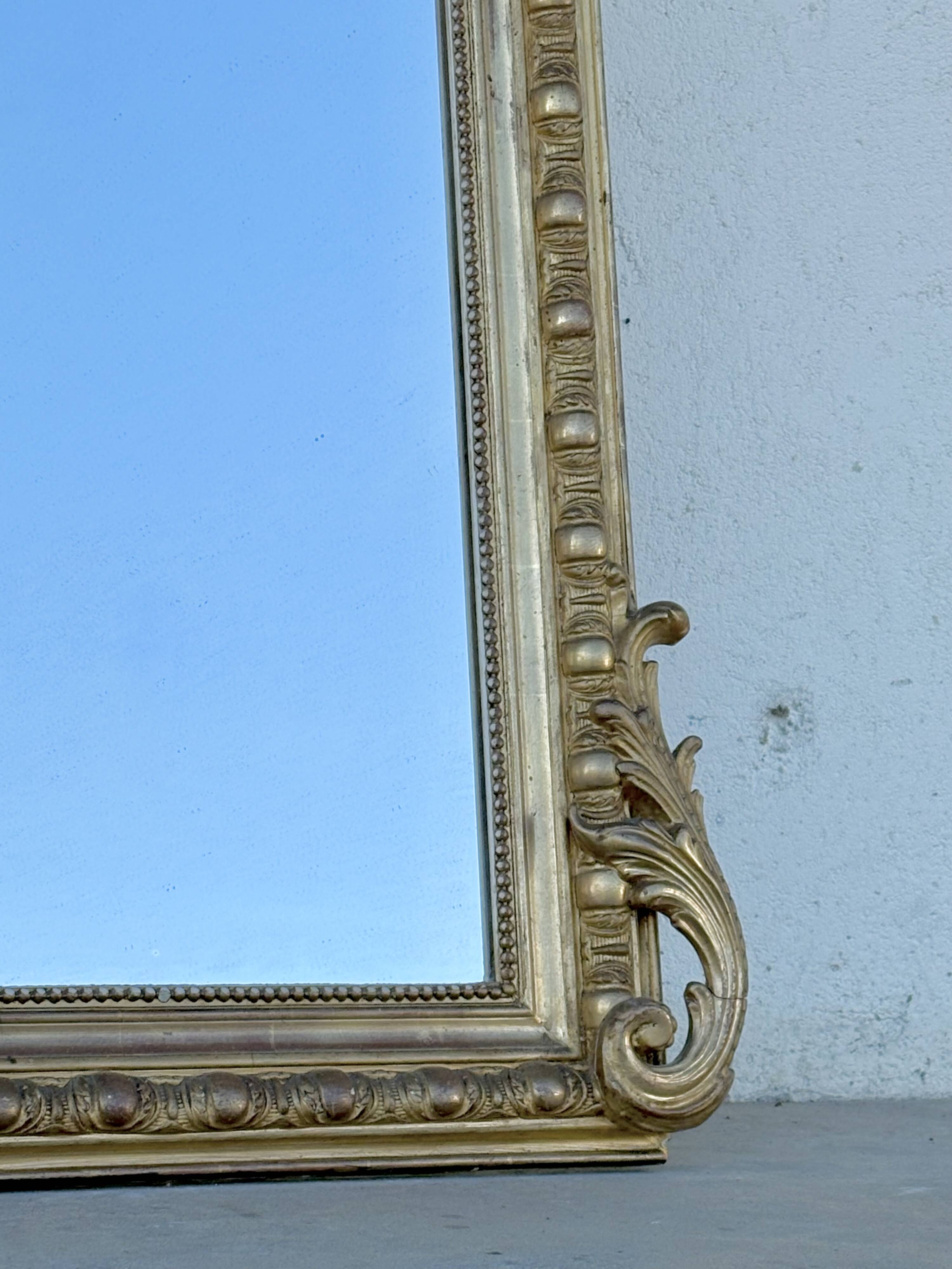Large mirror from the 19th century