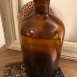 Amber flask