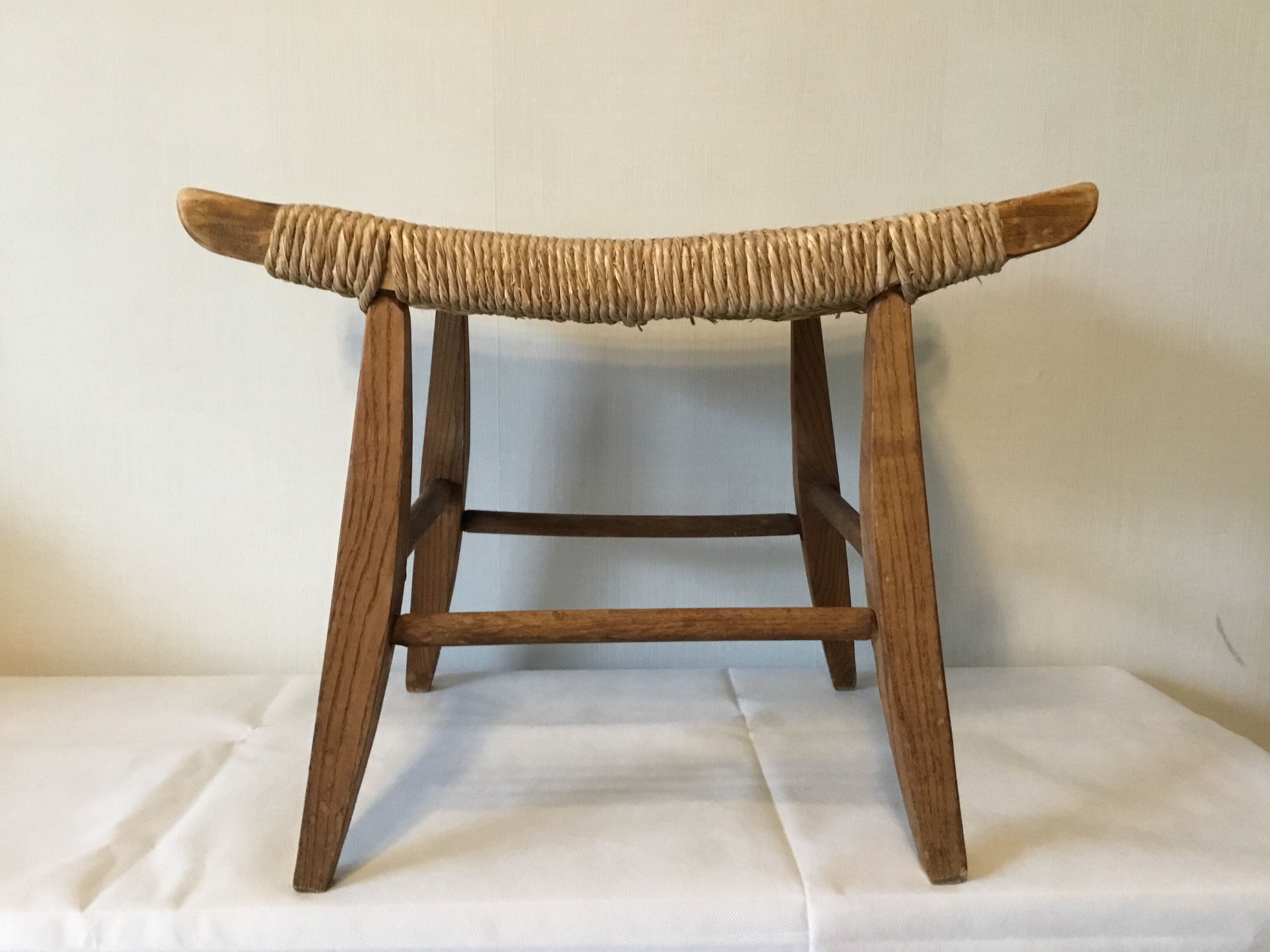 Stool straw Mid century Bull