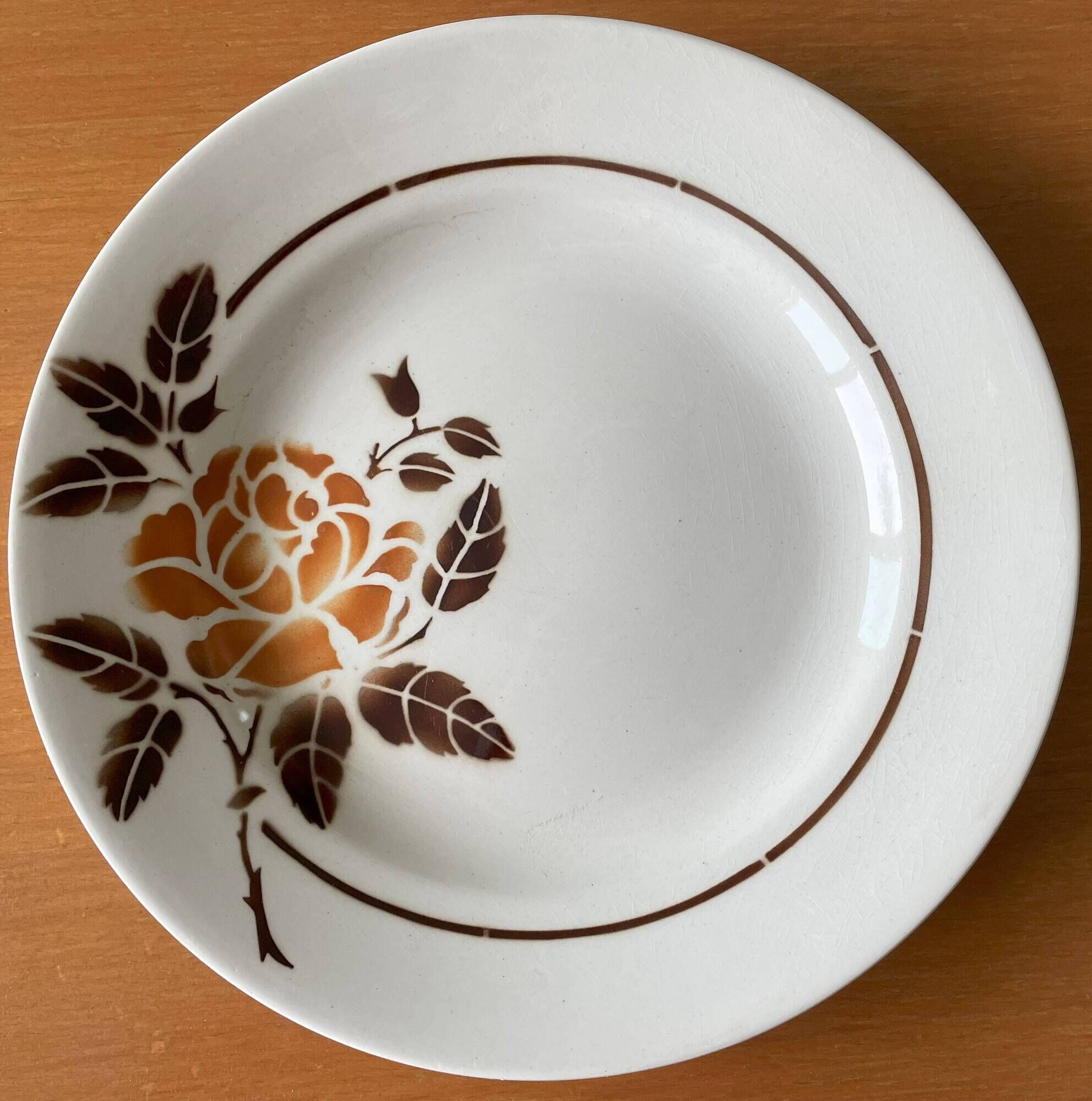 6 old earthenware plates from Saint-Amand (North)