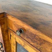 Buffet en noyer burr italien, années 1930.