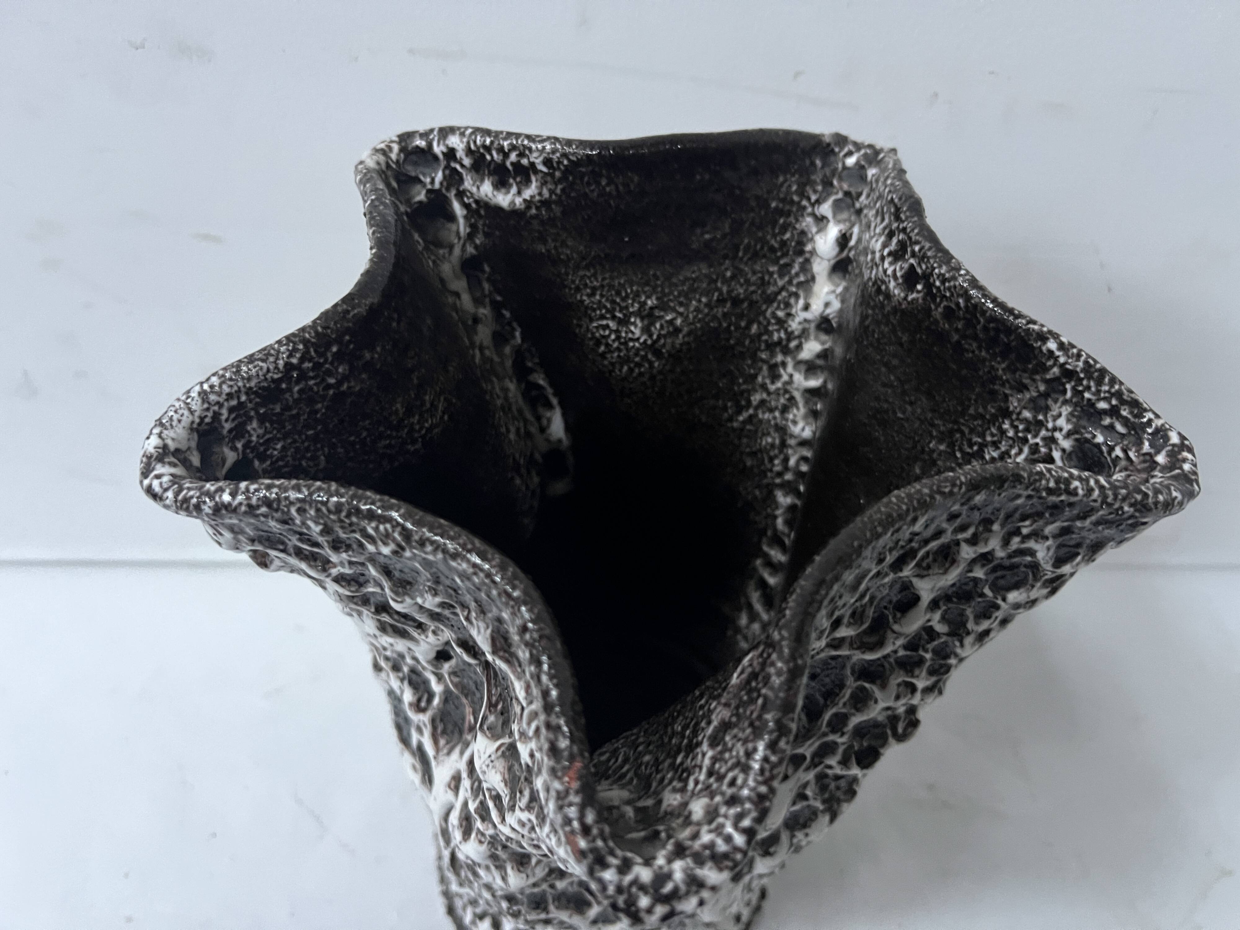 "Marius GIUGE Vallauris" Vase on pedestal with lava decoration 20th century