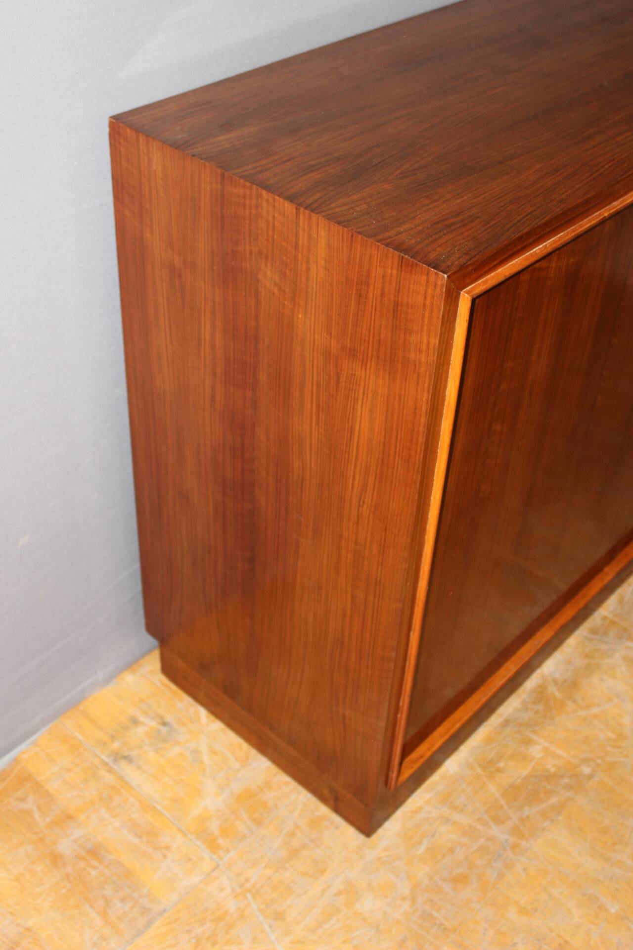 Art Deco period chest of drawers with doors