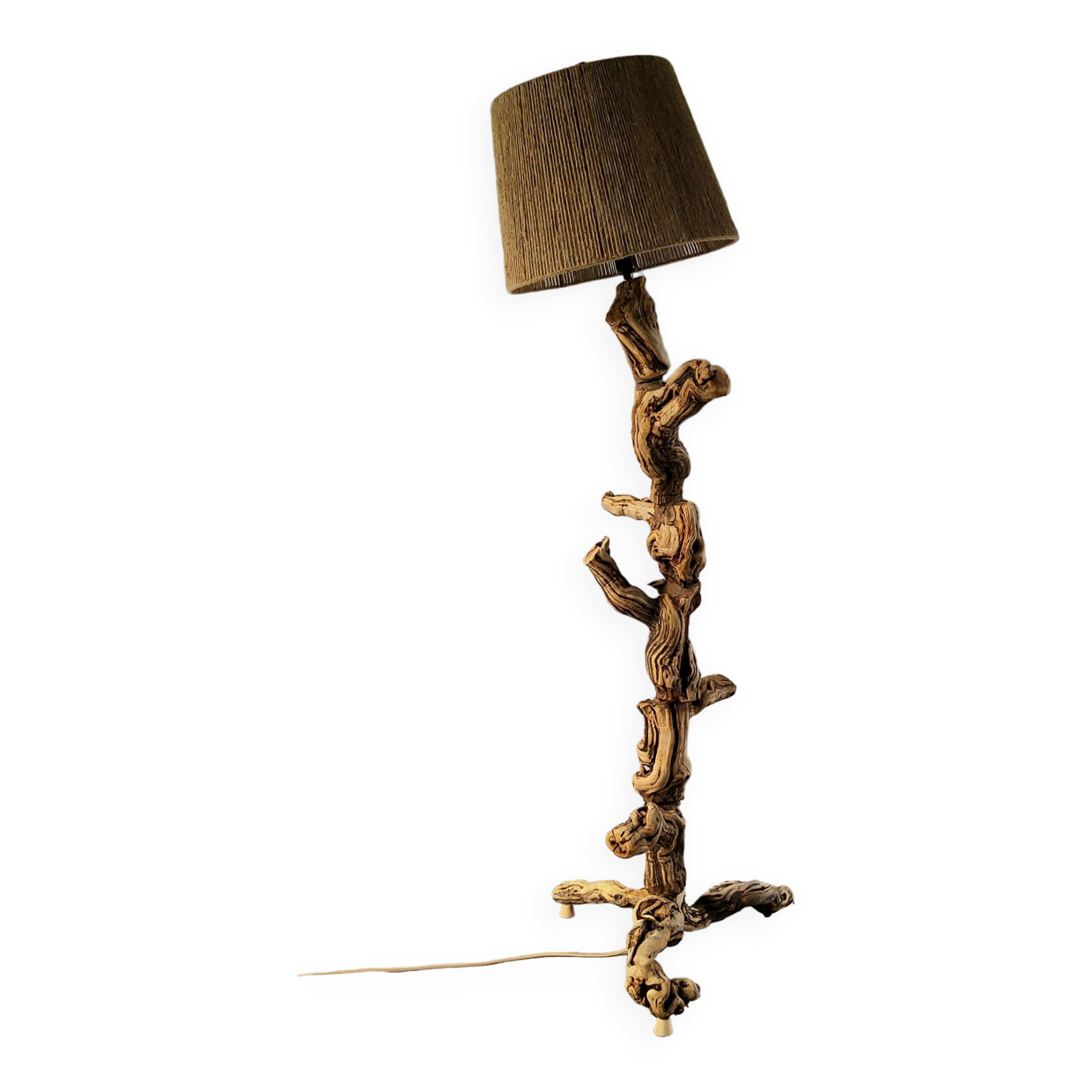 Lampadaire brutaliste