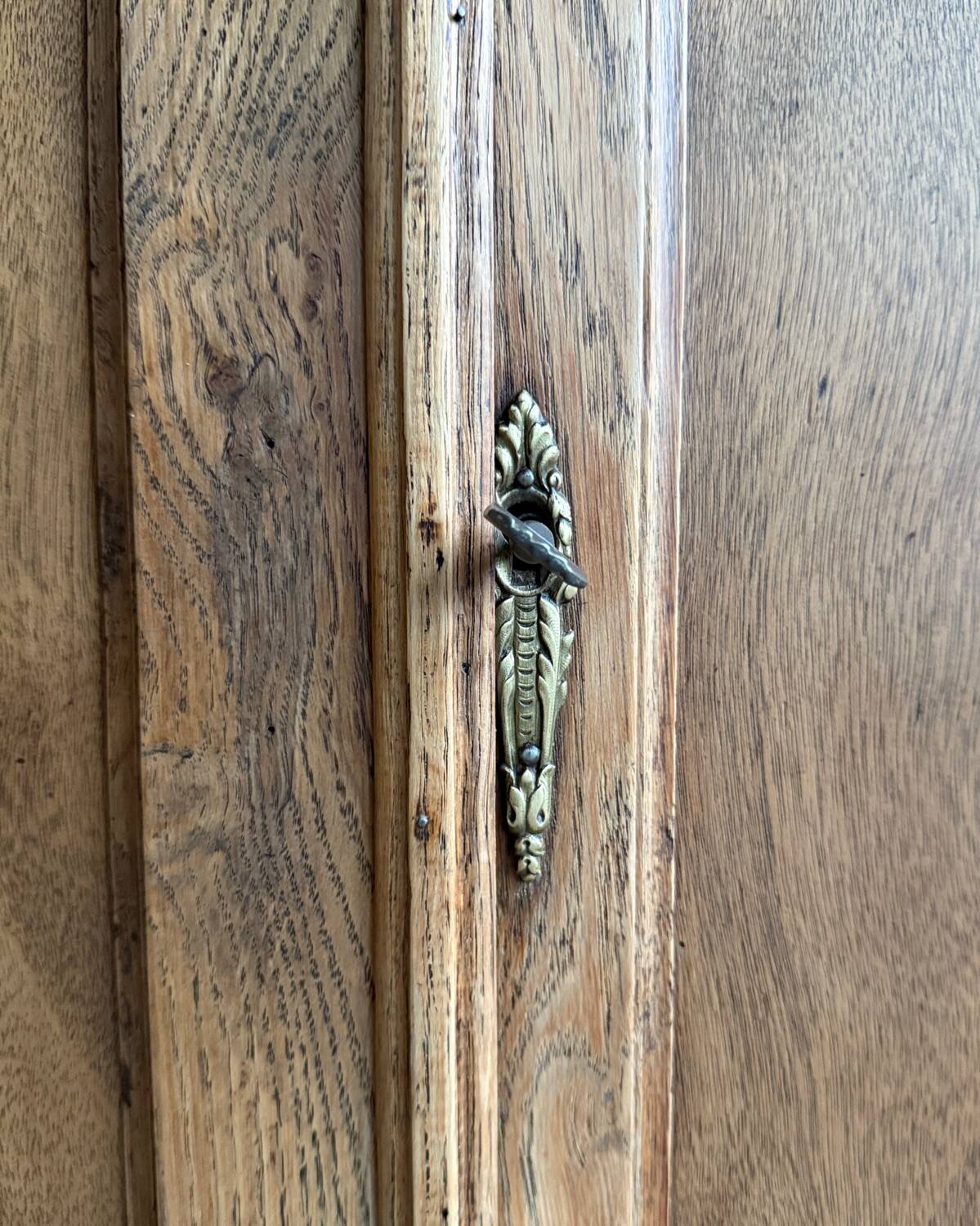 Art Deco oak sideboard (restored)