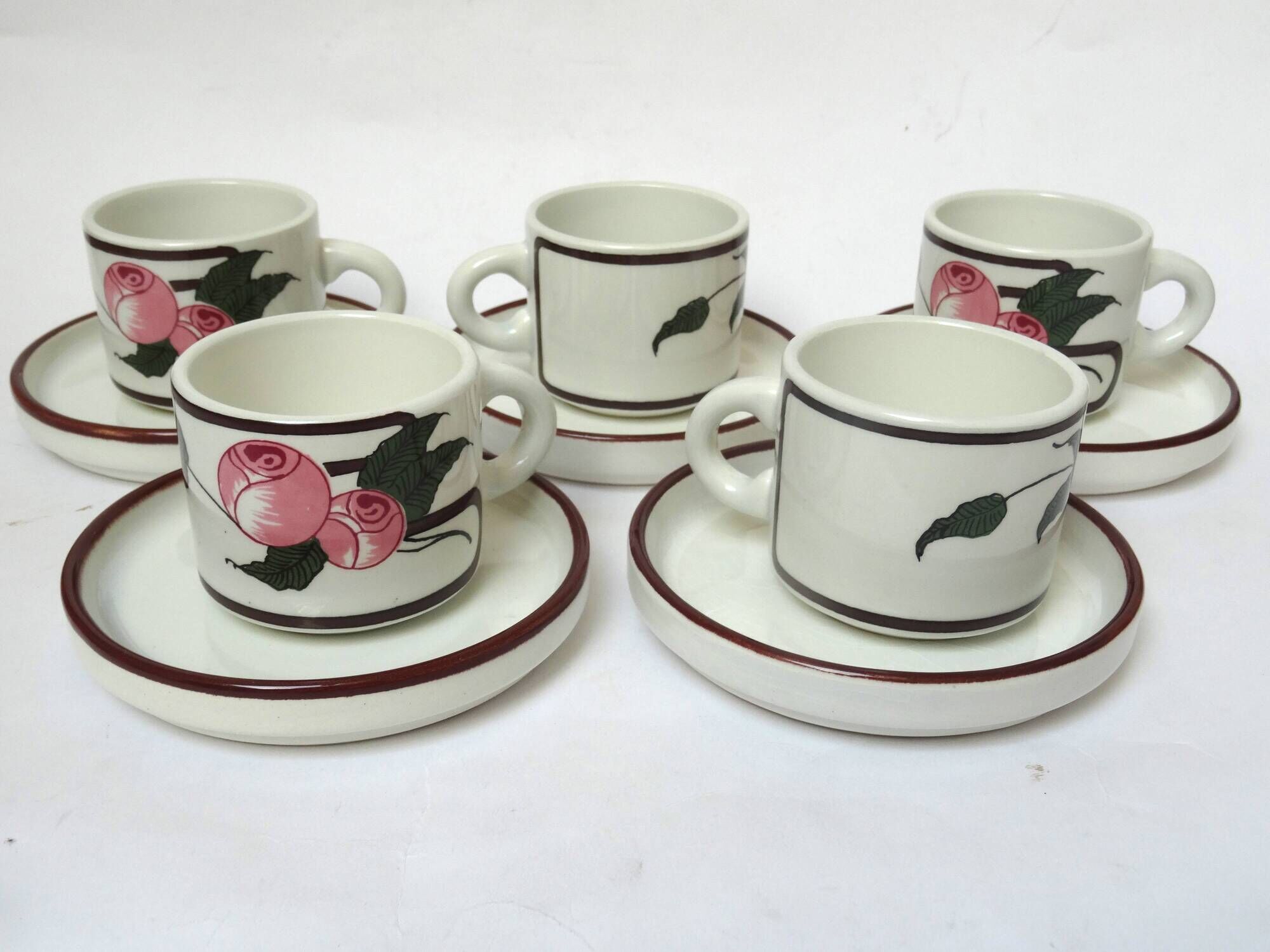 6 Art Deco coffee cups Salins