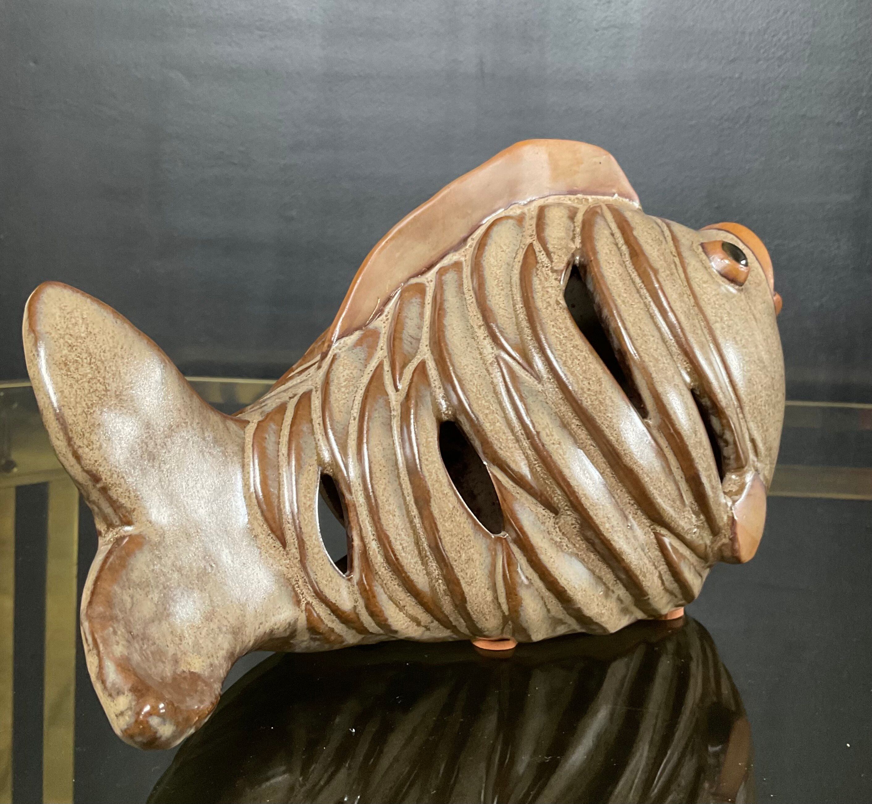 Vintage ceramic fish night light from the 70s.