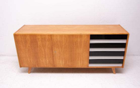Mid-century modernist sideboard no. u-460 by Jiří Jiroutek, czechoslovakia