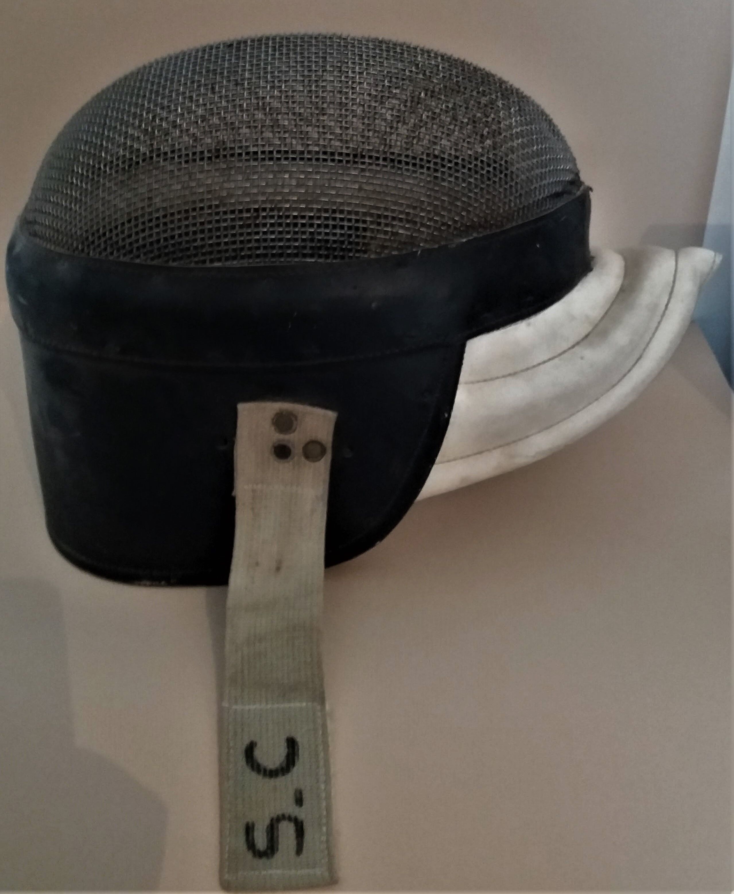 Casque d'escrime vintage