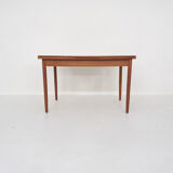Scandinavian modern teak extendable dining table, 1960's