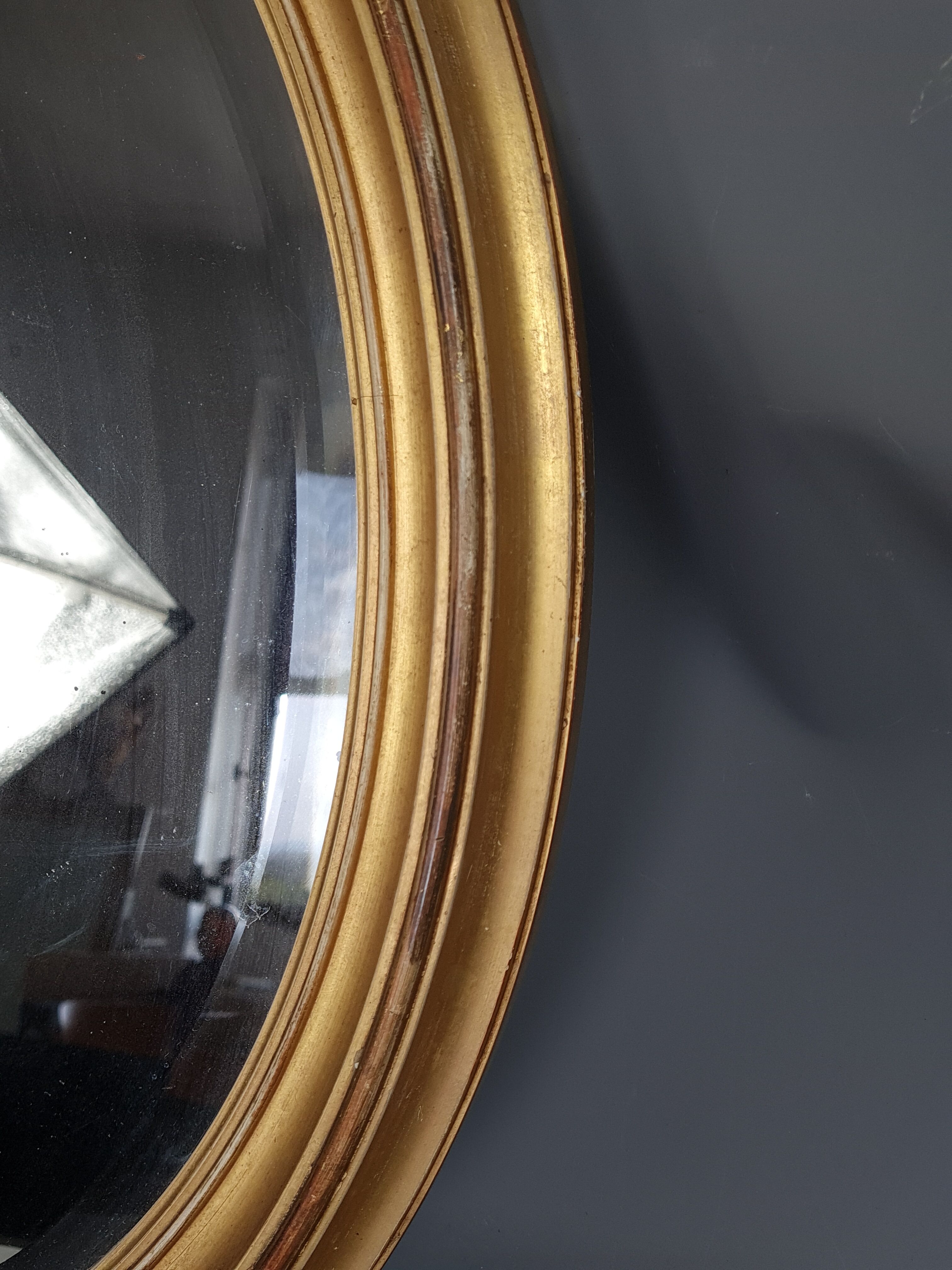 Ancien miroir ovale biseauté bois doré 63x46 cm SB