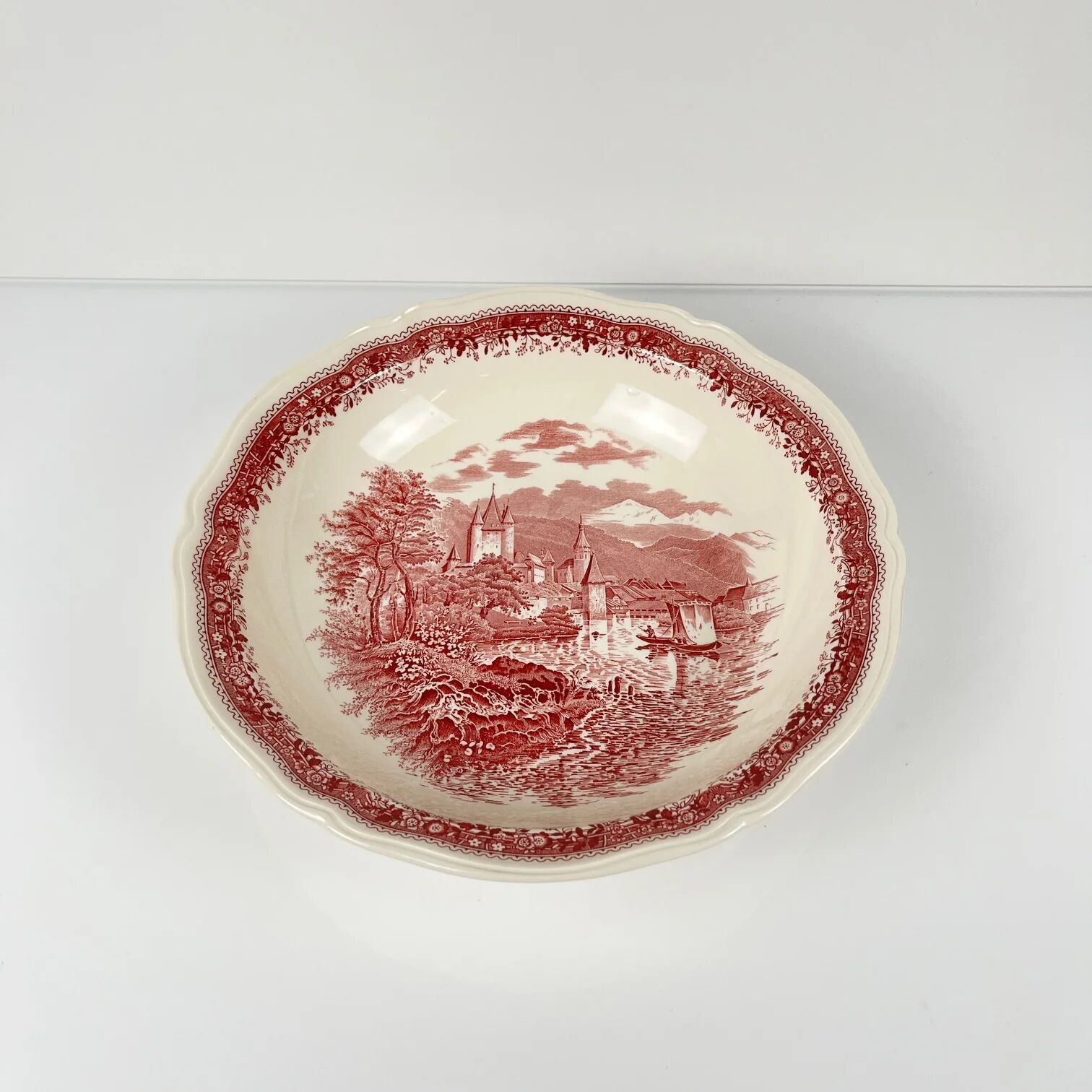"Bowl 'Burgenland', Villeroy & Boch, red"