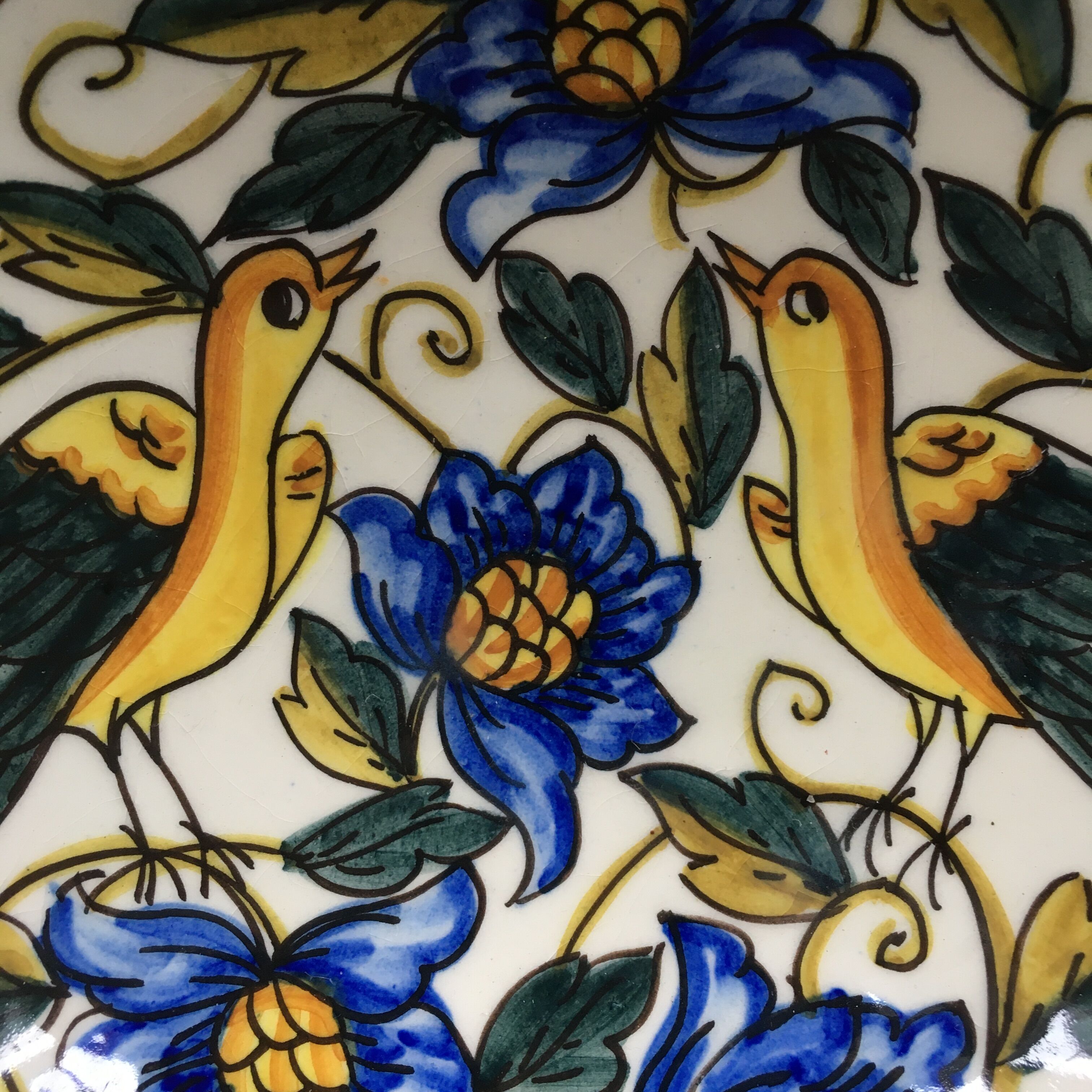 Dish floral decoration and birds