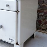 Becuwe Paris enamelled sheet furniture