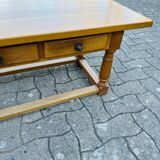 Chain coffee table