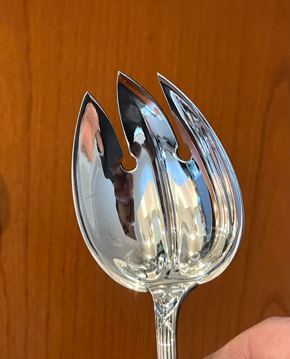 Christofle ribbon and bell-shaped salad serving pieces, very beautiful and