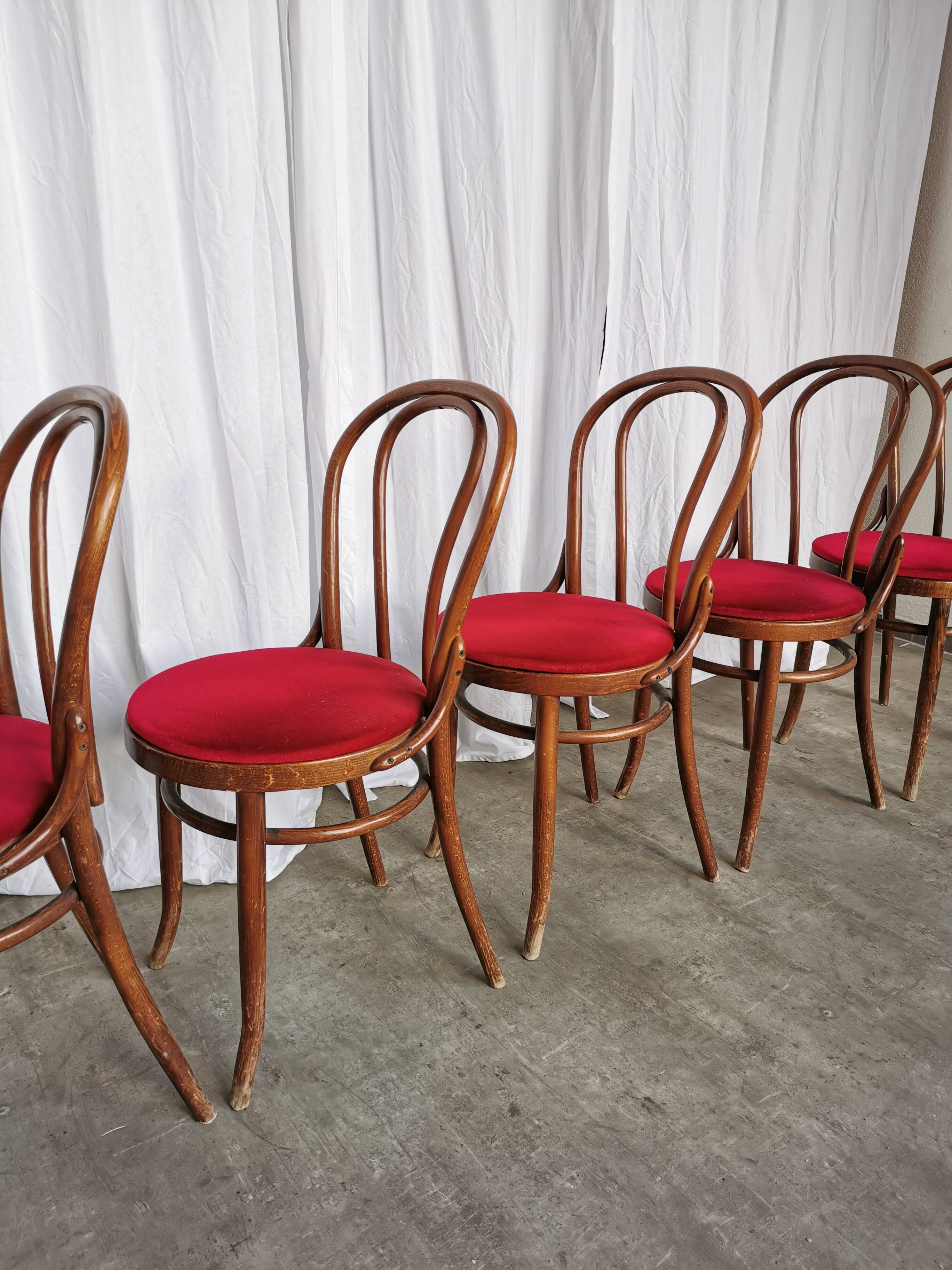 Set of 6 Vintage Bentwood Dining Chairs Set: 1970s , Red Uphols