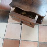 Antique chest of drawers