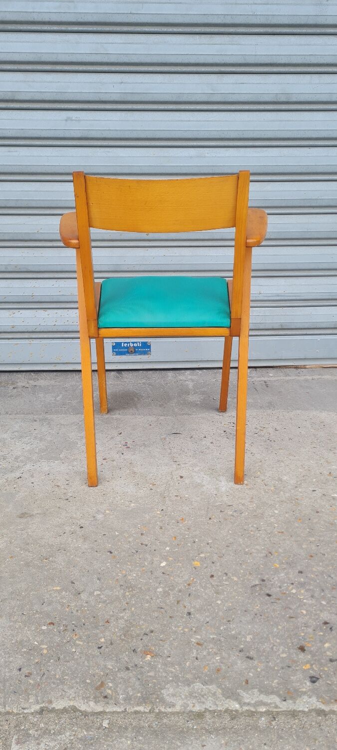 Light wood bridge armchair