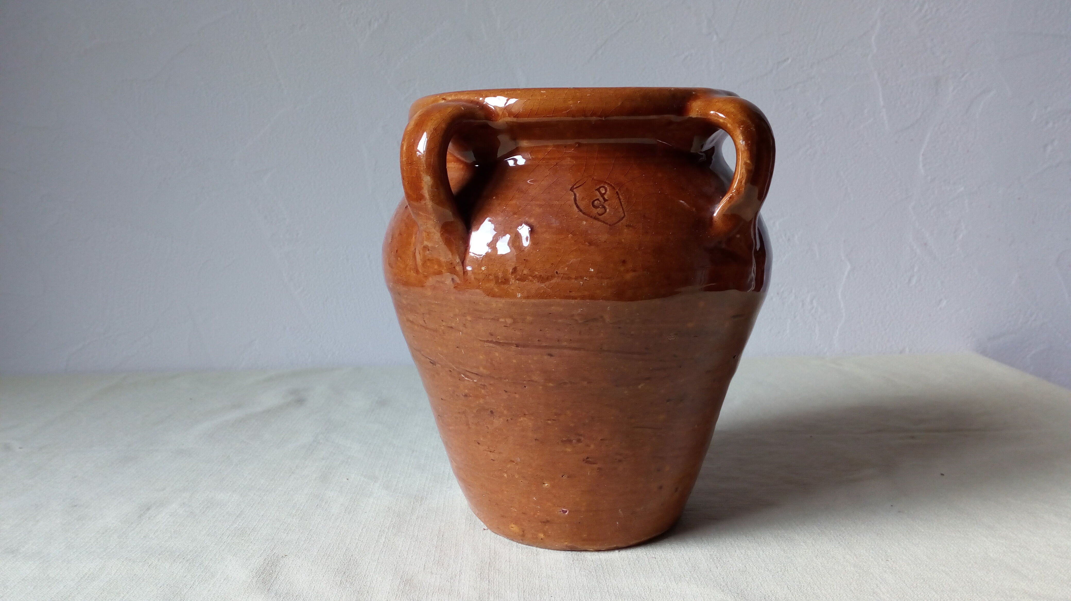 Terracotta pot