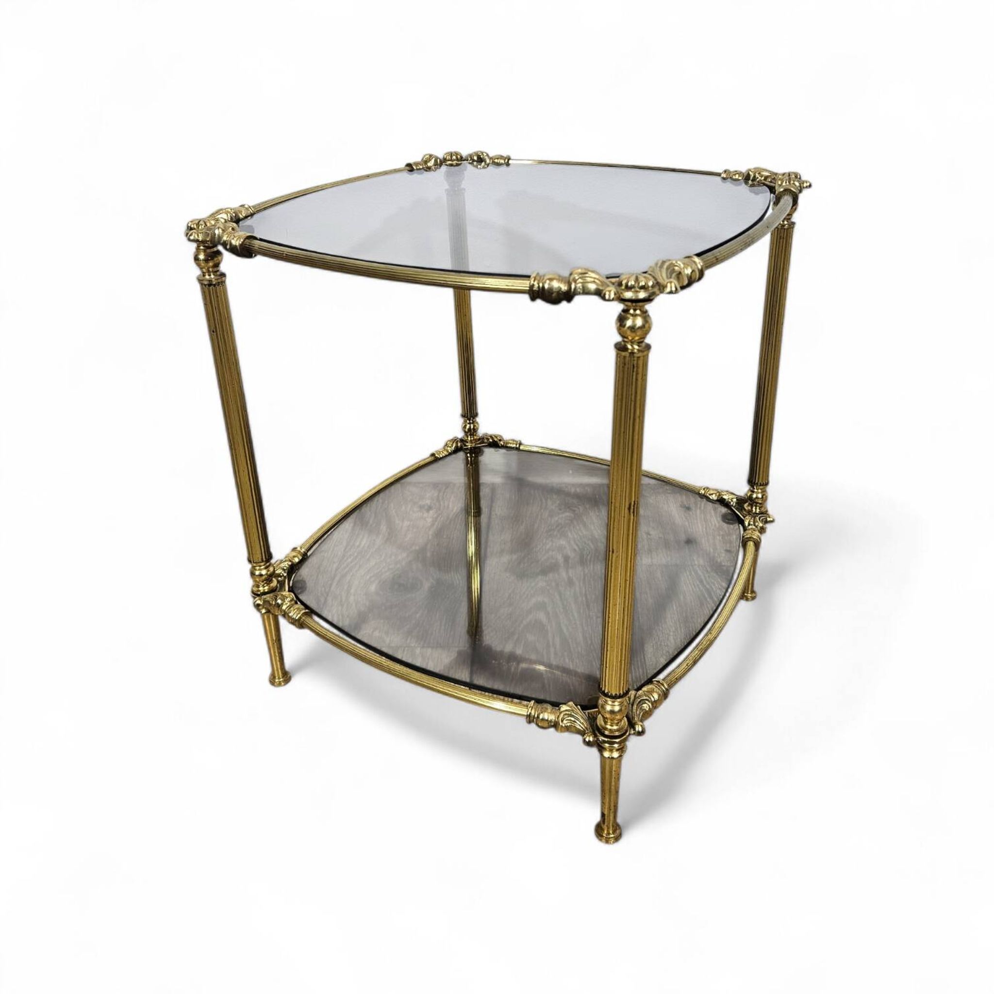 Table d'appoint en laiton, France, années 1950.