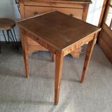Table d’appoint