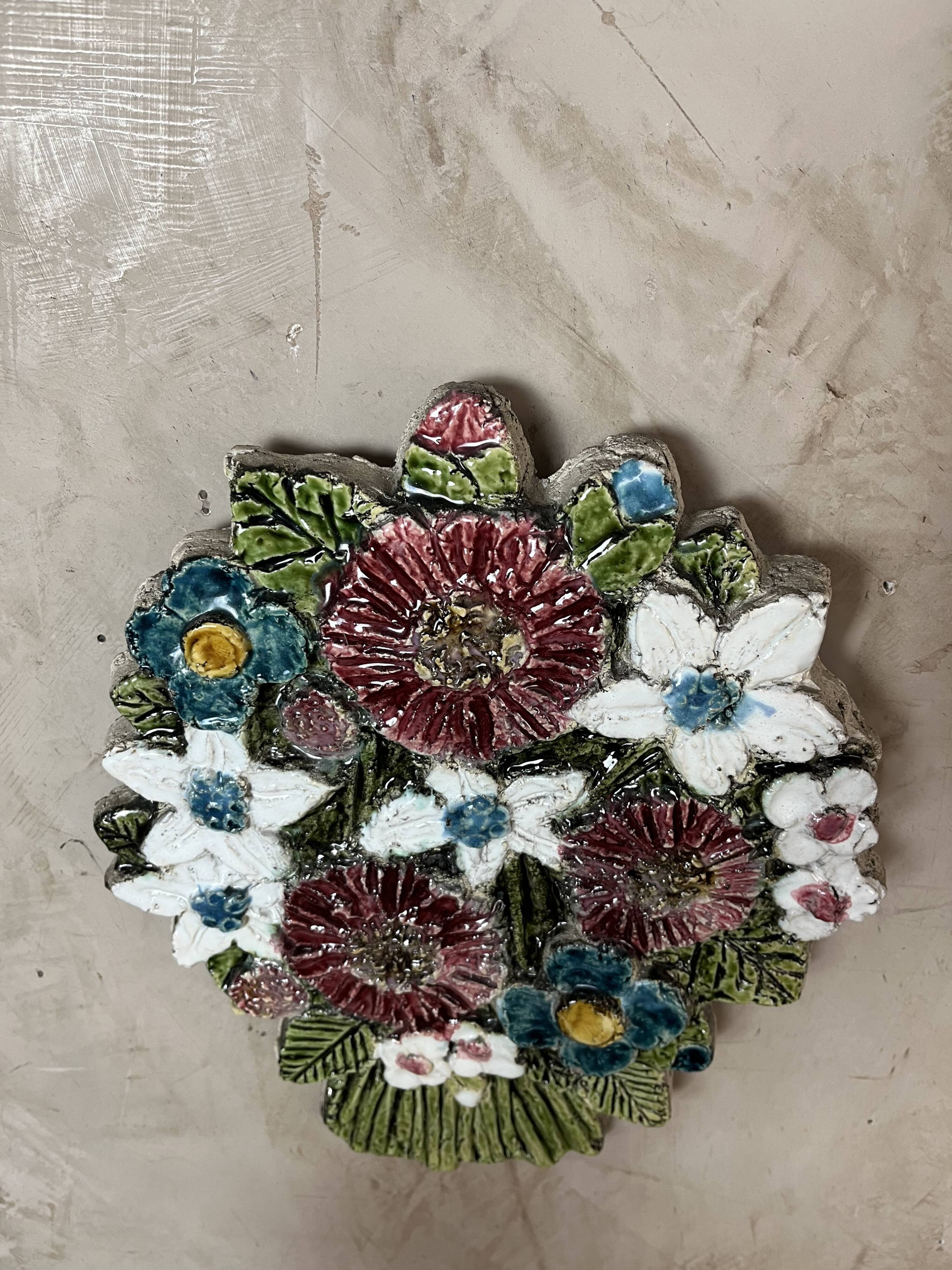 Ceramic wall decoration