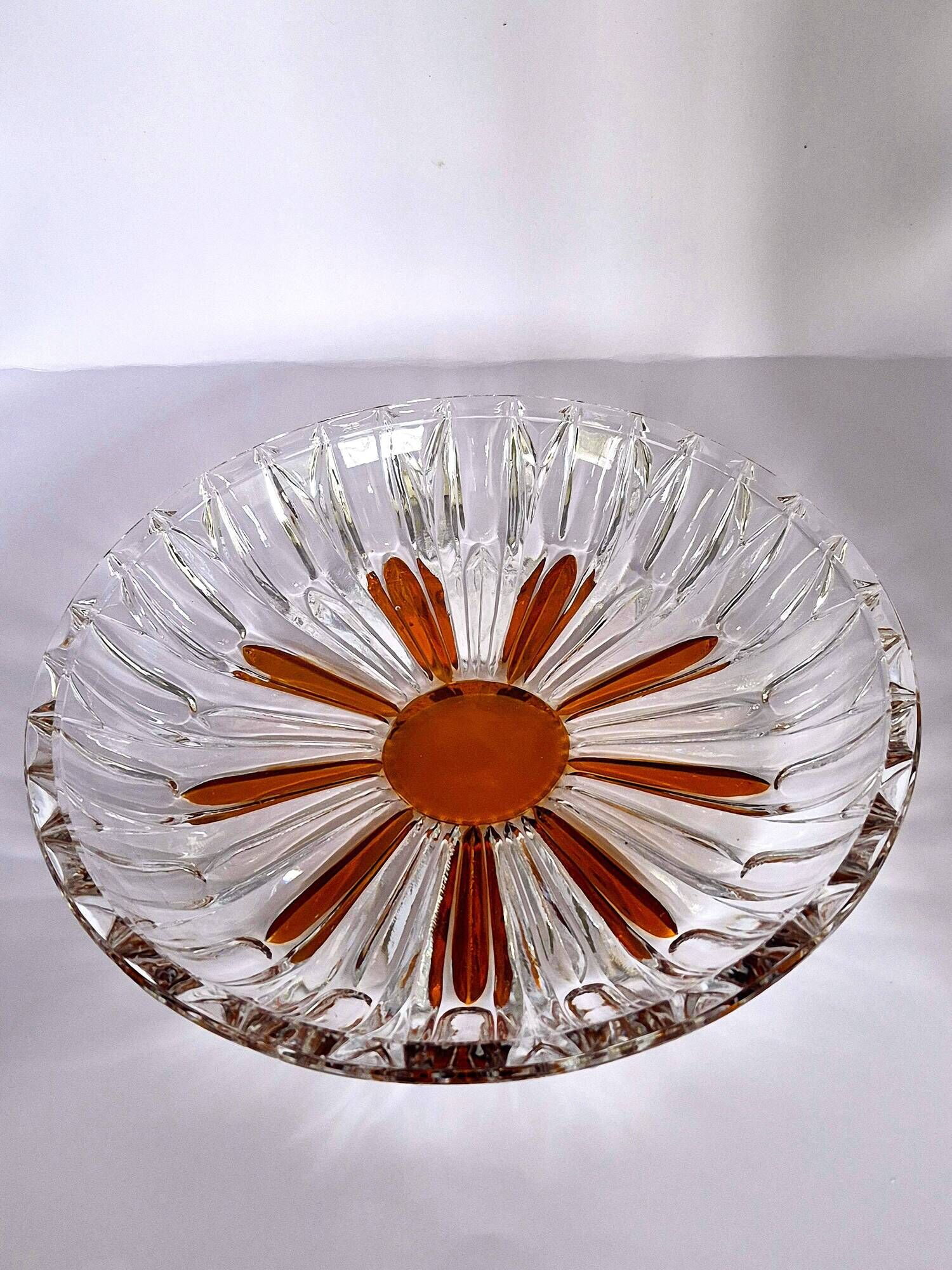 Vintage cut crystal pocket bowl with amber centre – 1960s/70s