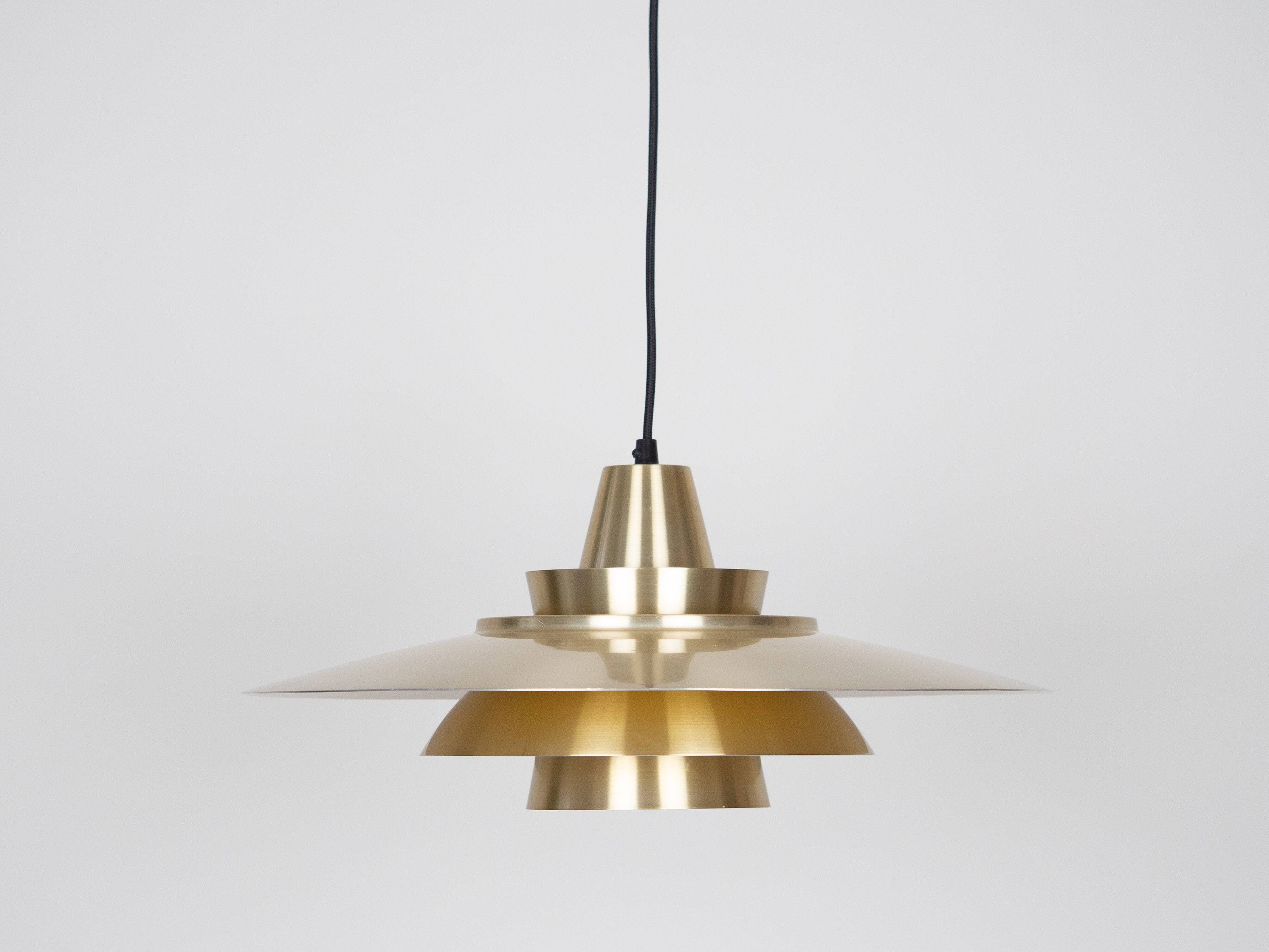 Suspension vintage danoise Superlight par David Mogensen, Superlight années 1980