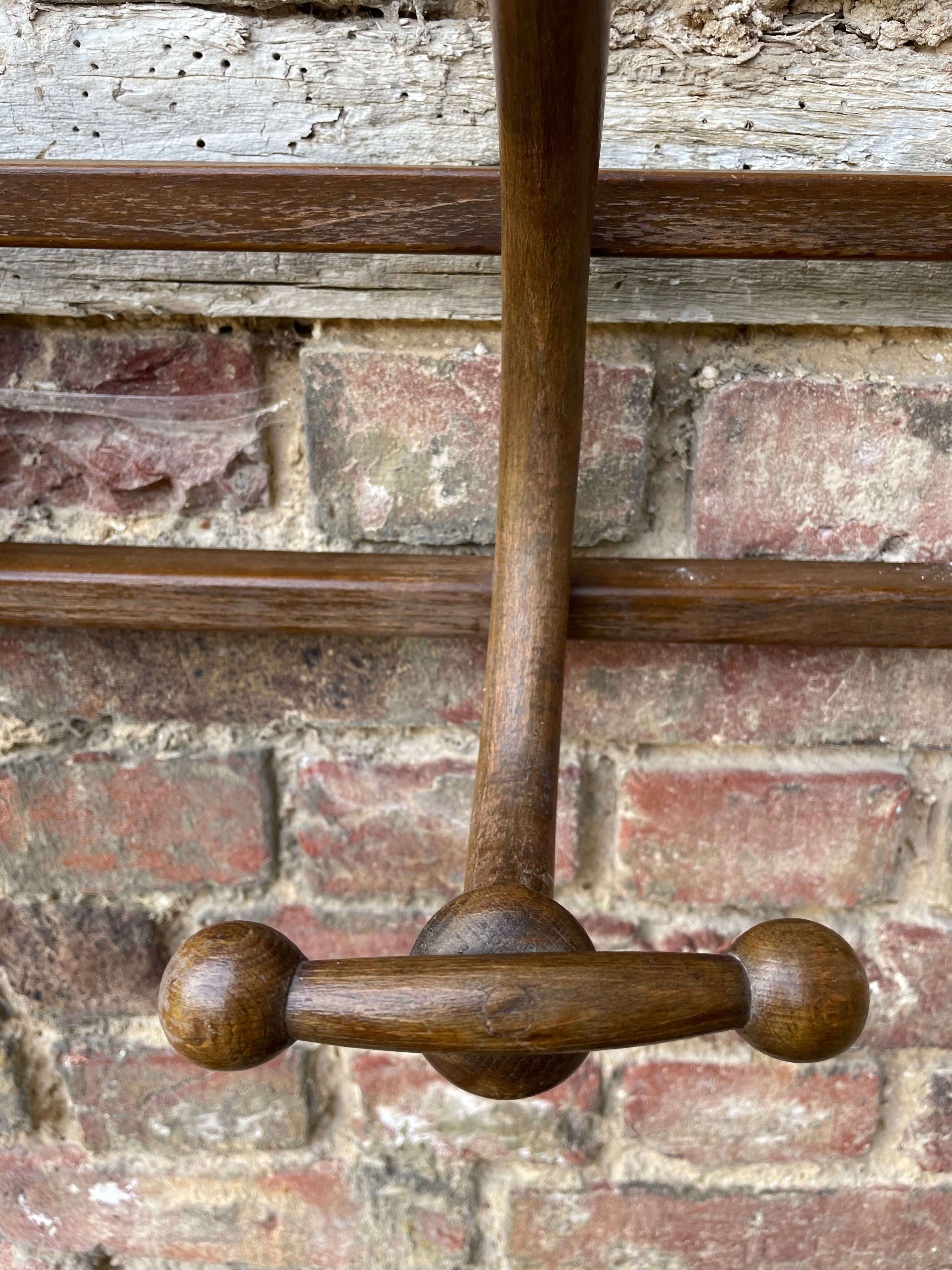 Porte-manteau mural Thonet fin XIXème