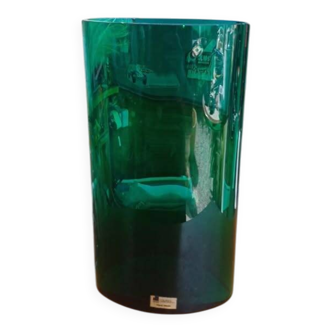 Vintage emerald green glass vase design