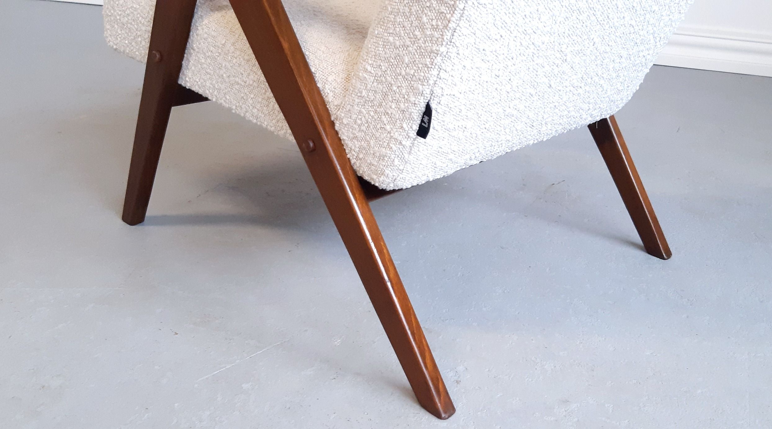 1960 model b 310 var mid century chair in ivory boucle
