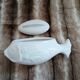 12 flat plates in earthenware/fish