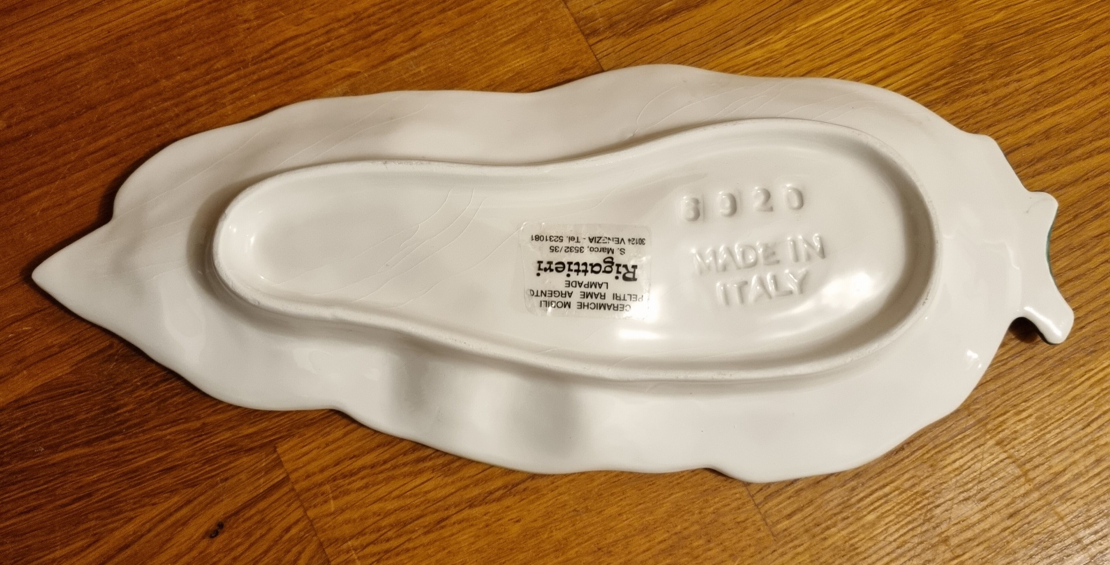 Ravier cup in italian slip pattern lemons