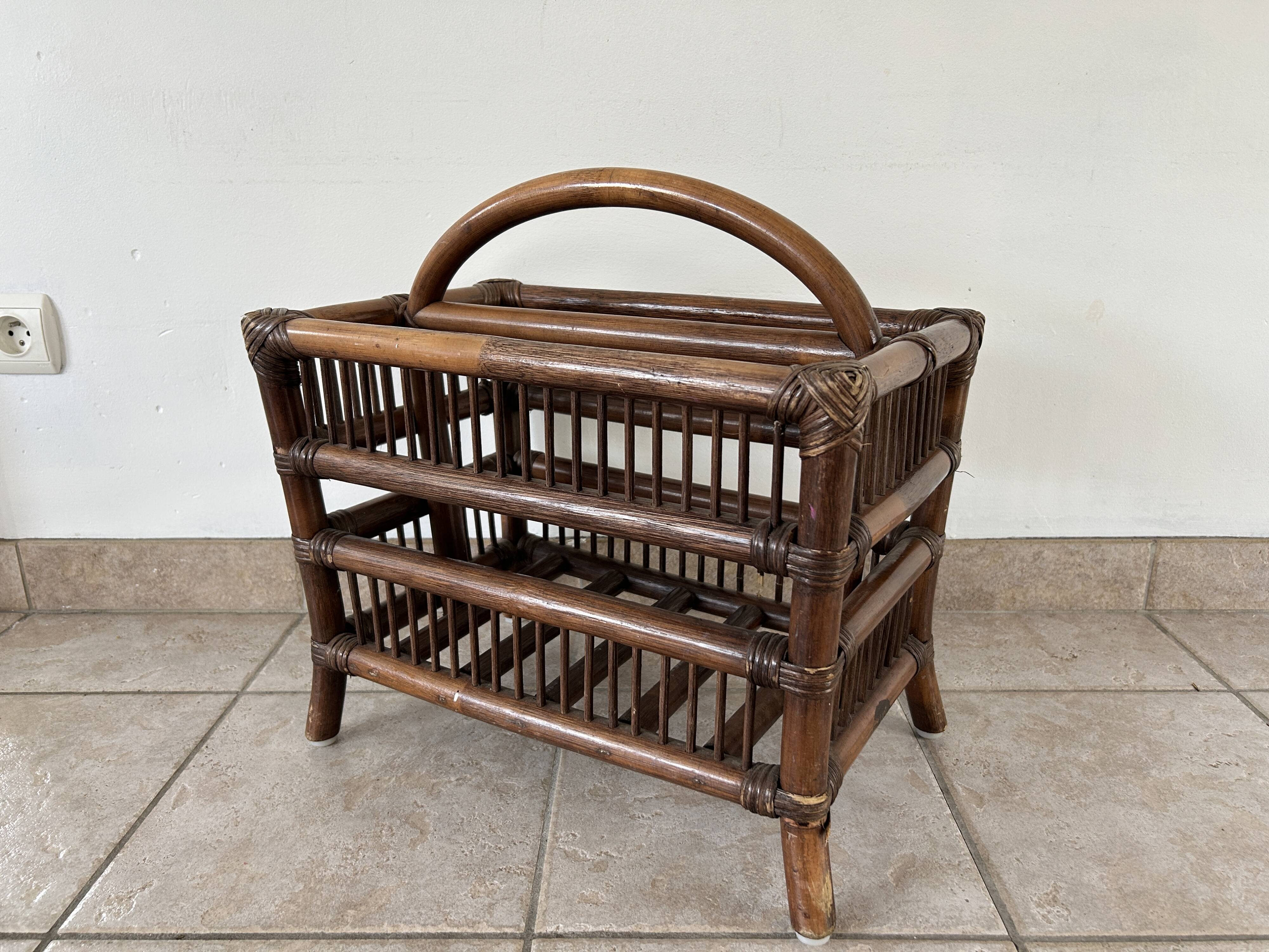 Rattan and wood magazine rack - VINTAGE (1970)