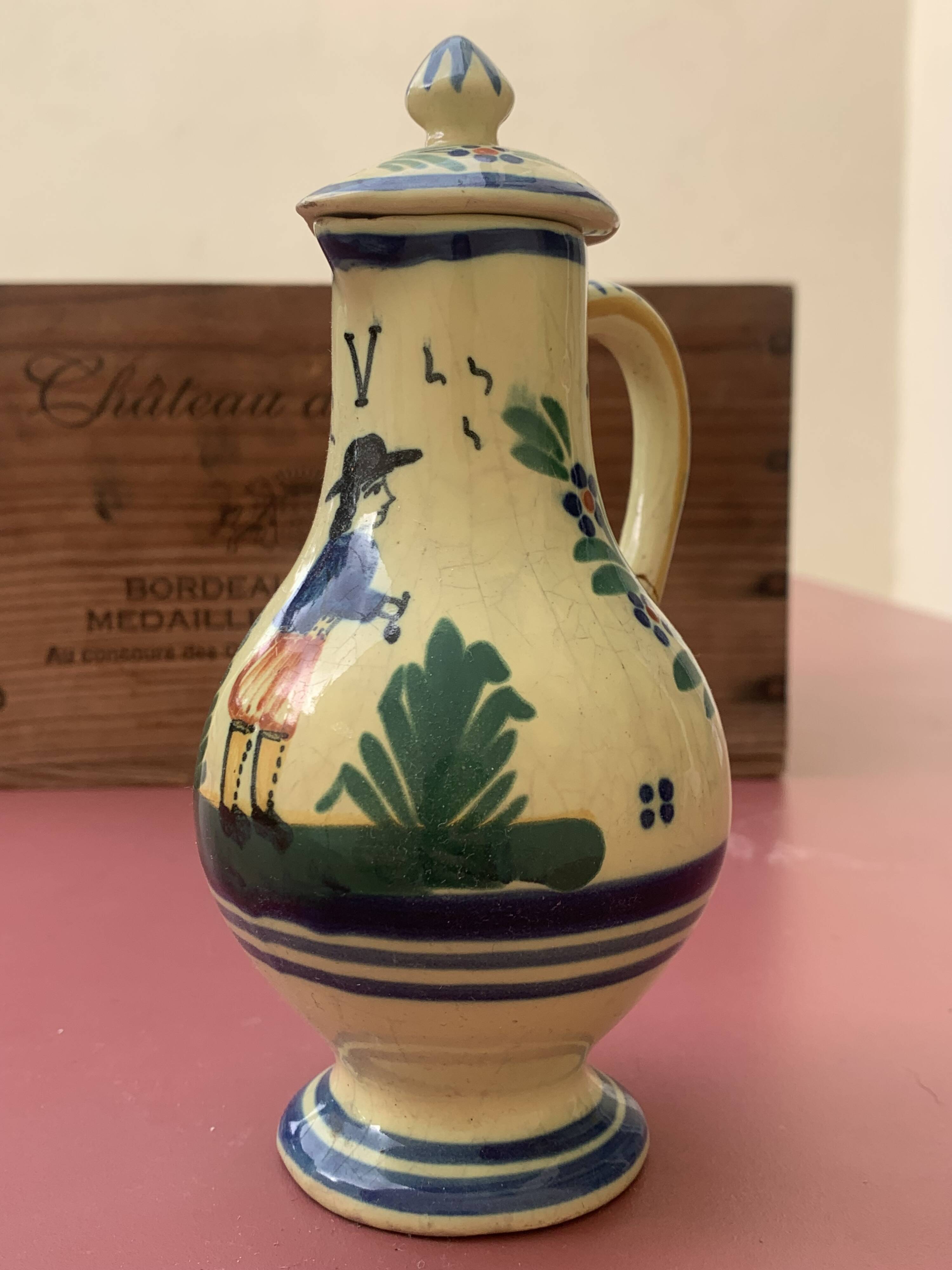 Small jug with lid Henriot Quimper