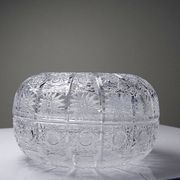 Grosse boîte en cristal de Bohème ciselé "Dentelle de la Reine" vintage