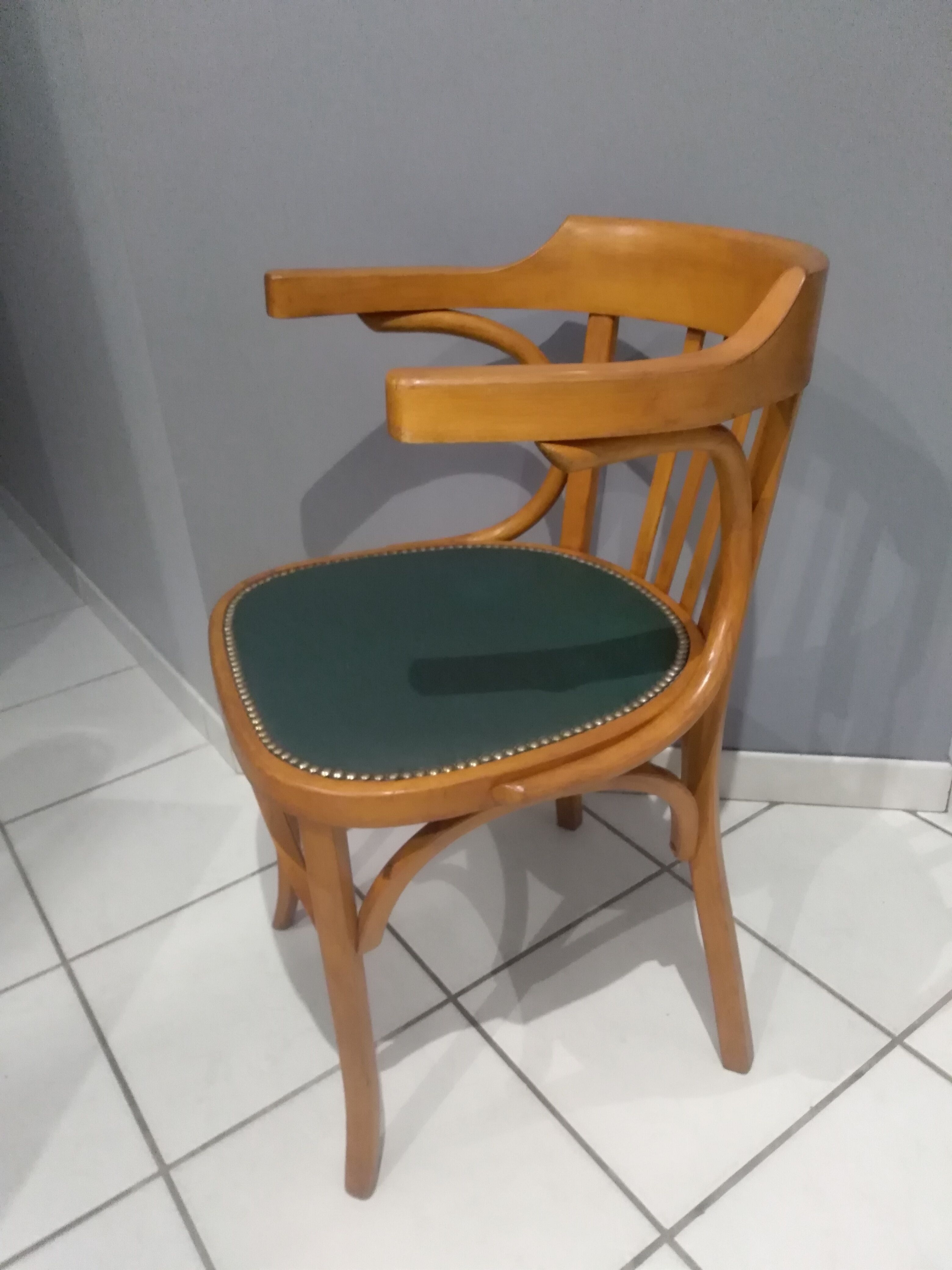 Fauteuil de bistrot Baumann vintage année 1960