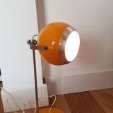 Yellow eyeball lamp