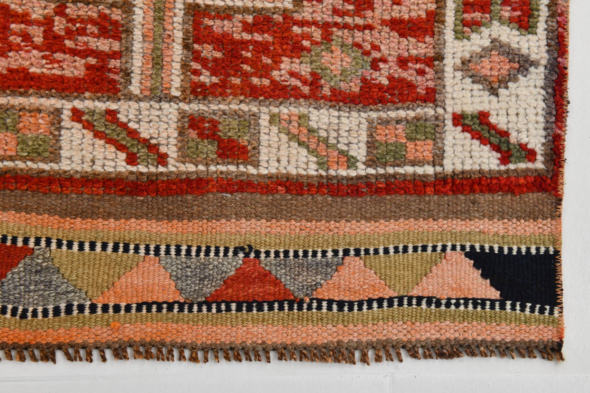 Soft Peach Vintage Boho Chic Floor Runner Rug, 85x331 Cm