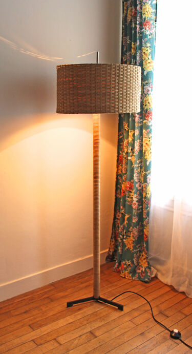 Vintage rattan lamppost