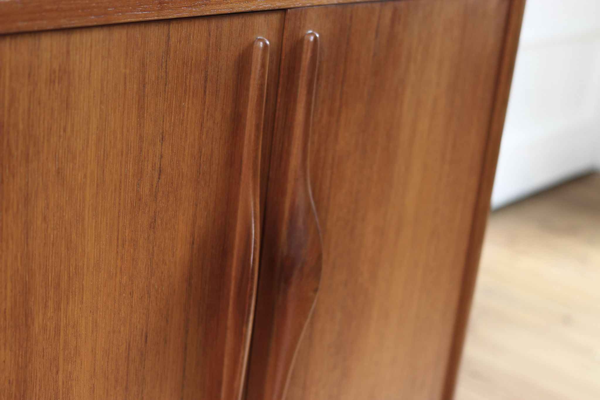 Scandinavian hi-fi furniture in teak 1960