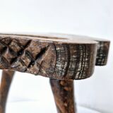 Rare Tabouret De Traite Ancien Tripode Bois Massif Sculpté Art Populaire