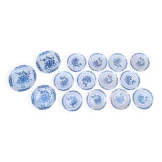 Service set in SG porcelain, Louis XV model.