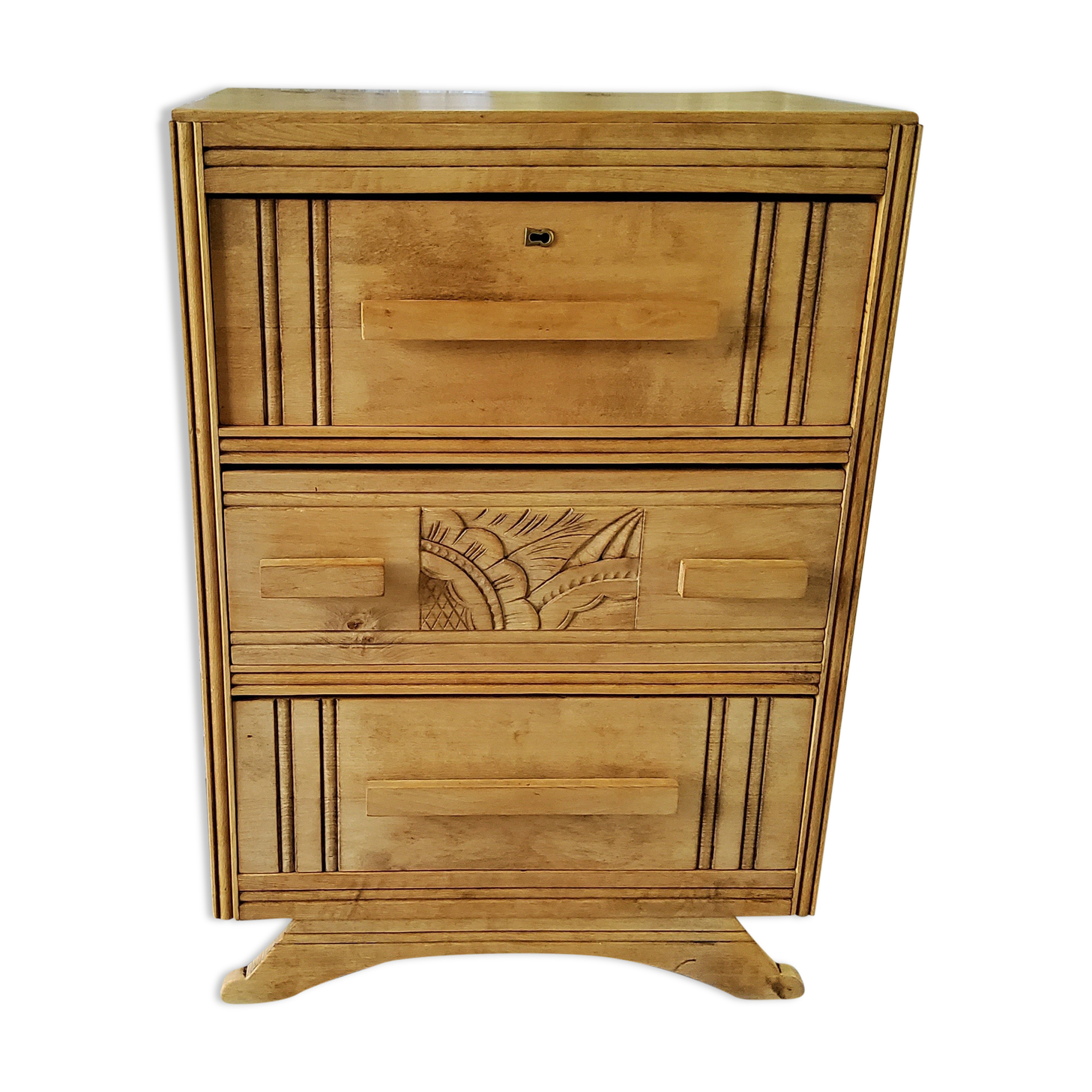 Art deco chest of drawers