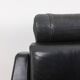 Airborne. Paire de fauteuils en cuir vert. Années 1950.