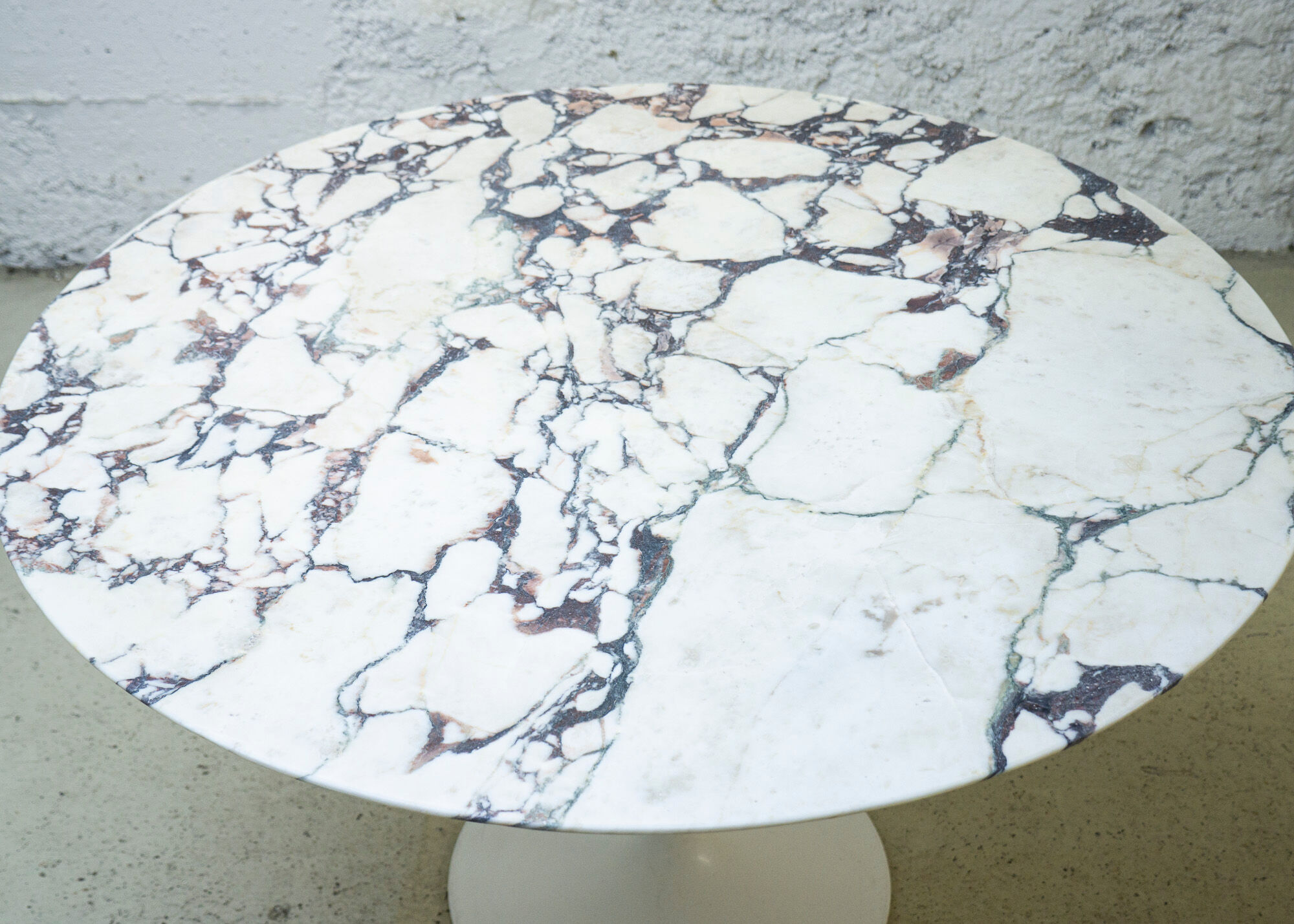 Tulip table in Calacatta marble by Eero Saarinen Ø 120 cm - Knoll - vintage
