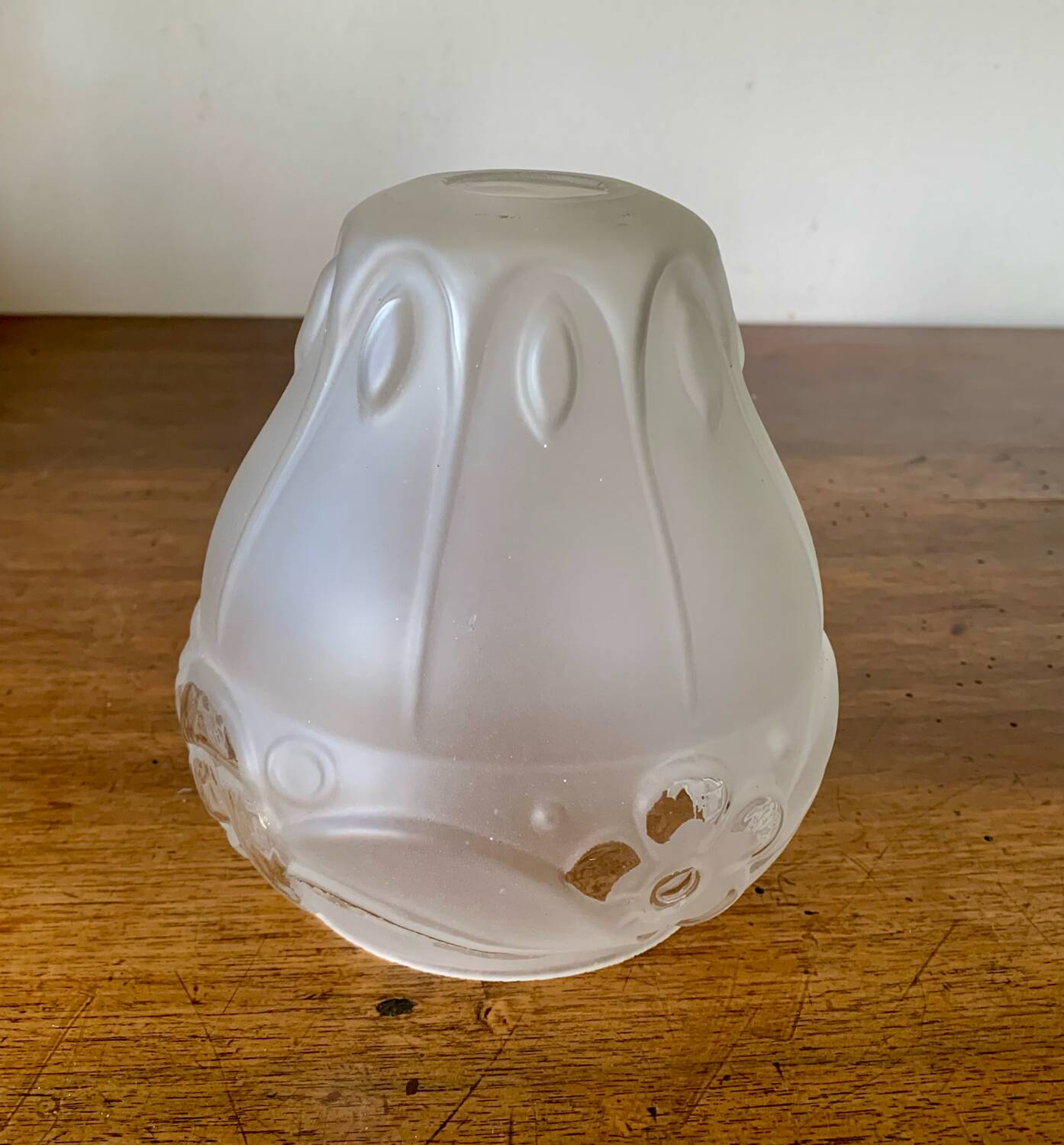 Glass tulip lampshade