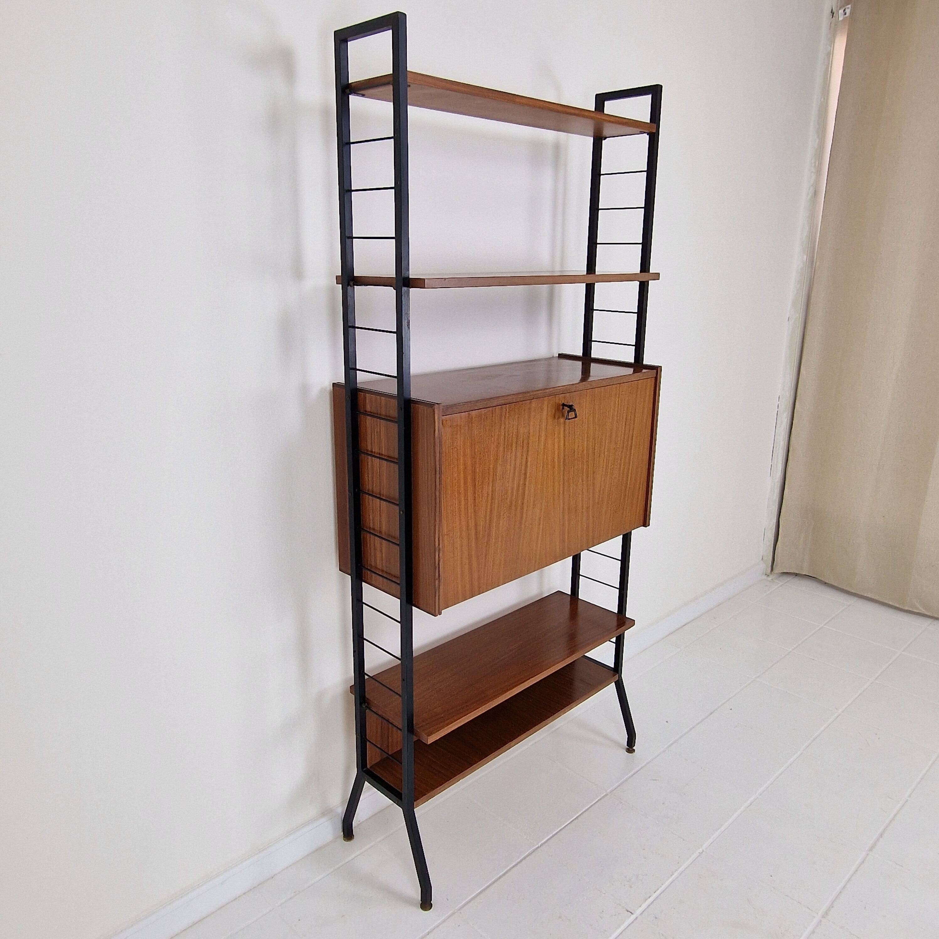 Italian Free Standing Teak Shelving Unit, 1950's