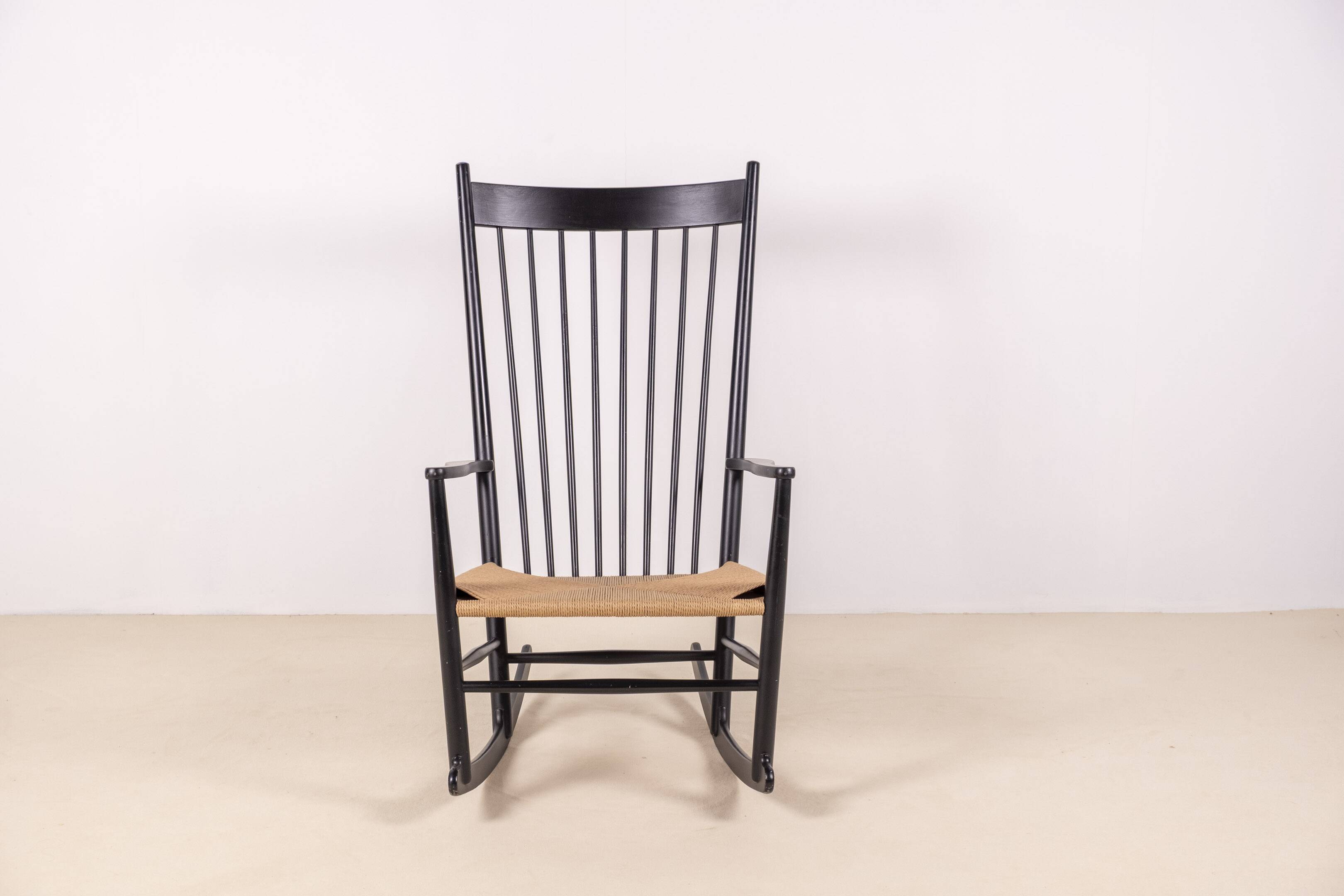 Hans J. Wegner J16 Black Rocking Chair, 1969 FDB